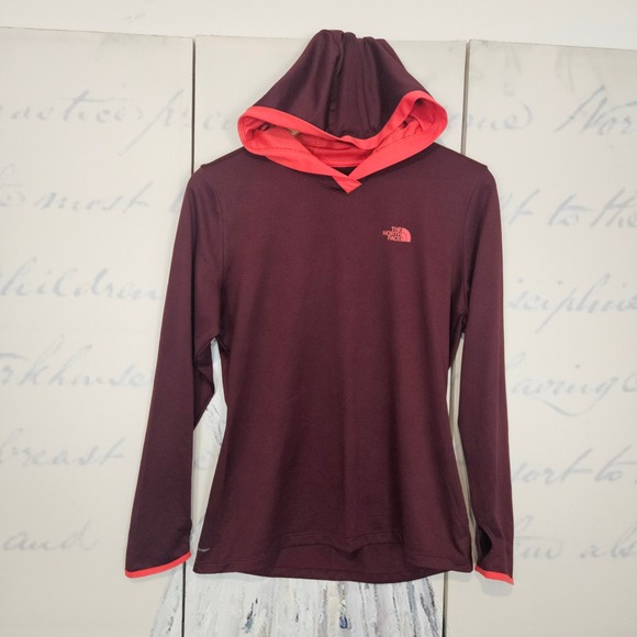 The North Face Tops - The North Face Womens Burgundy Flashdry Hoodie Thumbhole Athleisure M